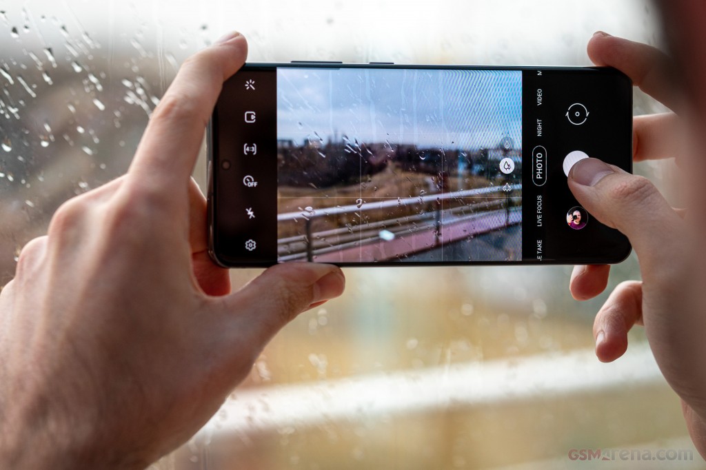 Samsung Galaxy S20 Ultra 5G hands-on photo 16