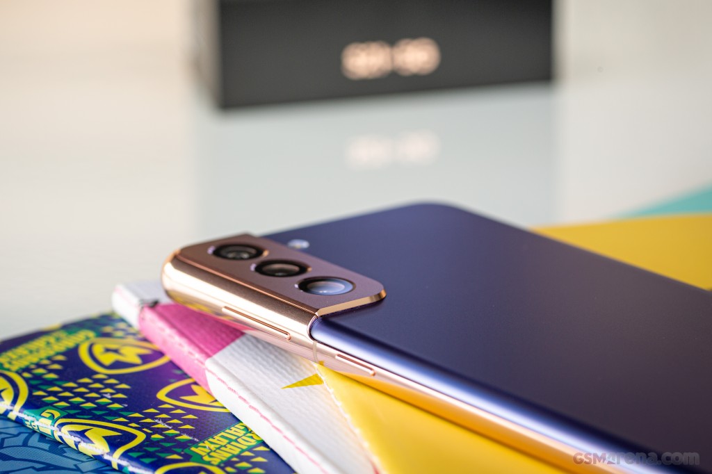 Samsung Galaxy S21+ 5G hands-on photo 17