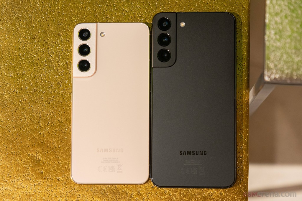 Samsung Galaxy S22+ 5G hands-on photo 9