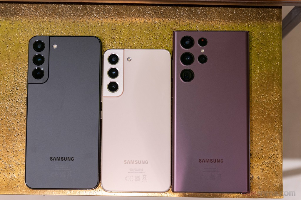 Samsung Galaxy S22 5G hands-on photo 2