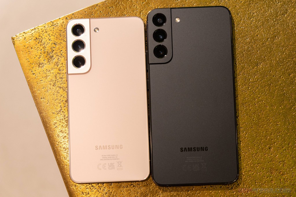 Samsung Galaxy S22 5G hands-on photo 10
