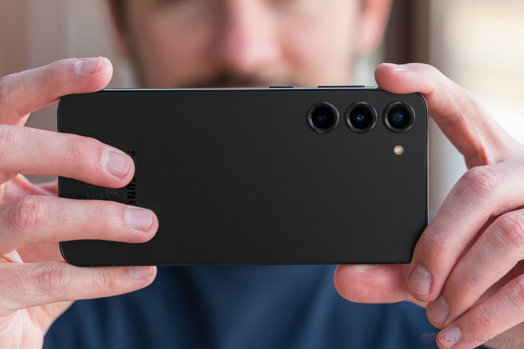 Samsung Galaxy S23+ hands-on photo 23
