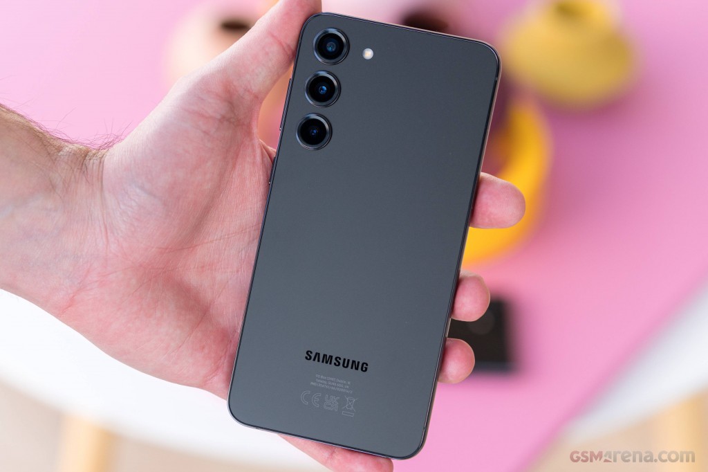 Samsung Galaxy S23+ hands-on photo 26