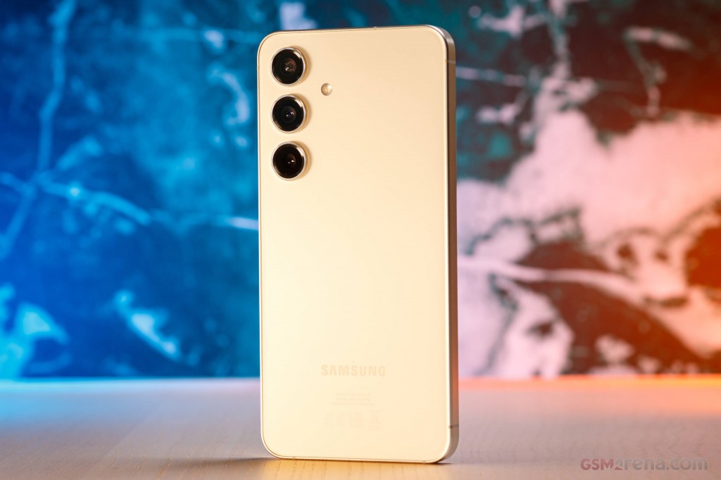 Samsung Galaxy S24 hands-on photo 6
