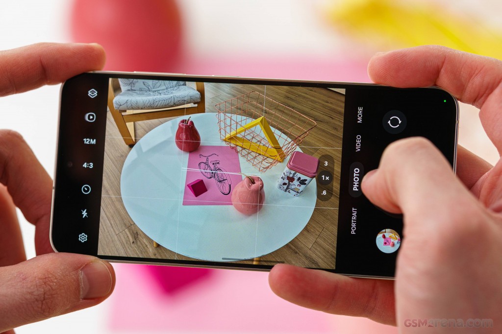 Samsung Galaxy S24 hands-on photo 23