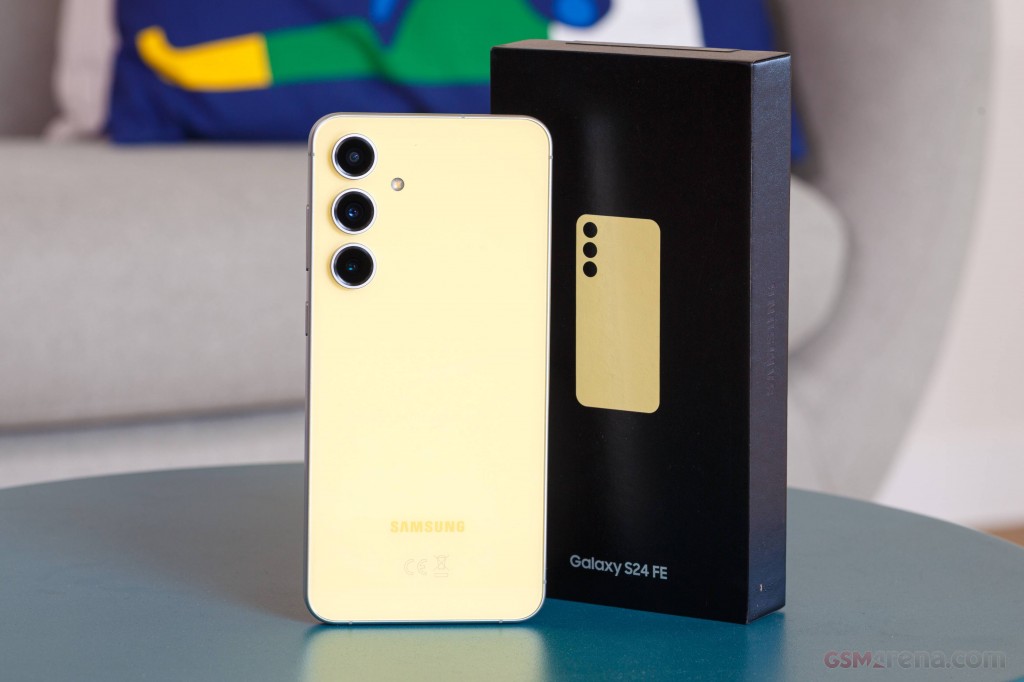 Samsung Galaxy S24 FE hands-on photo 1