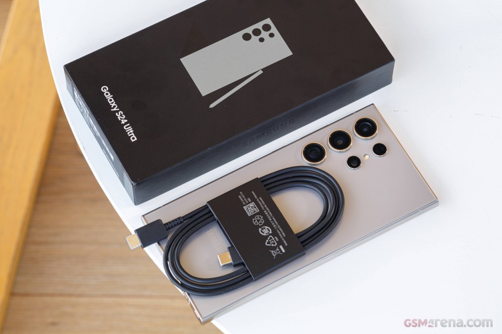Samsung Galaxy S24 Ultra hands-on photo 1