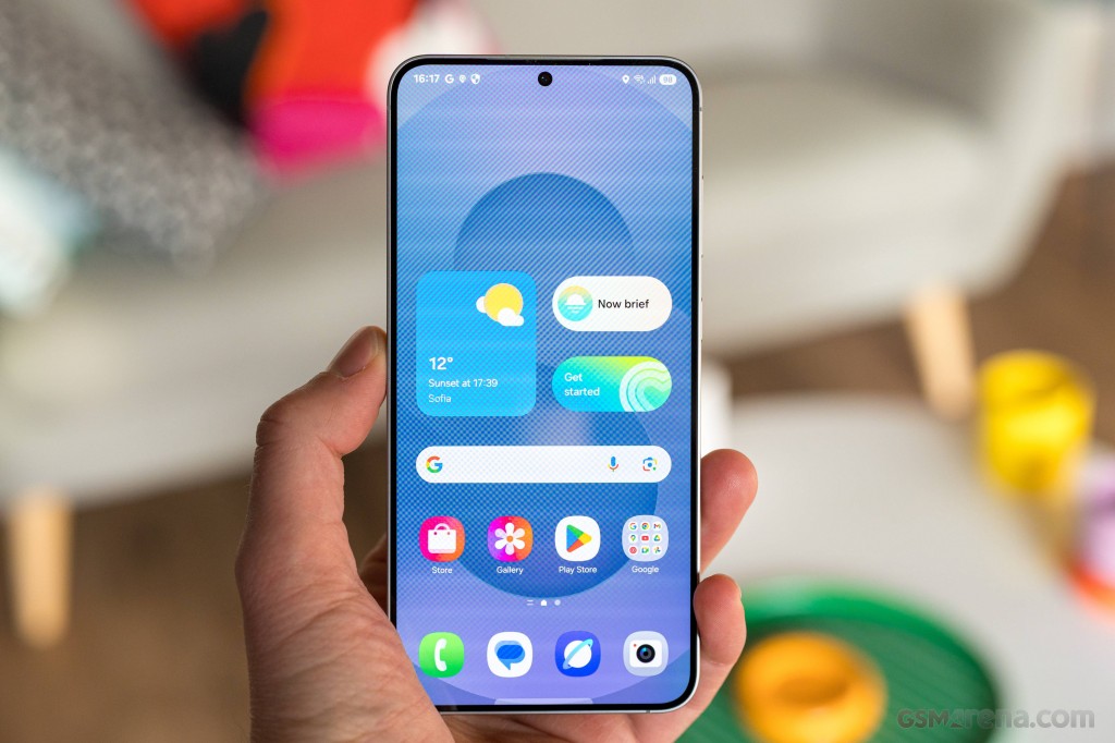 Samsung Galaxy S25+ hands-on photo 17