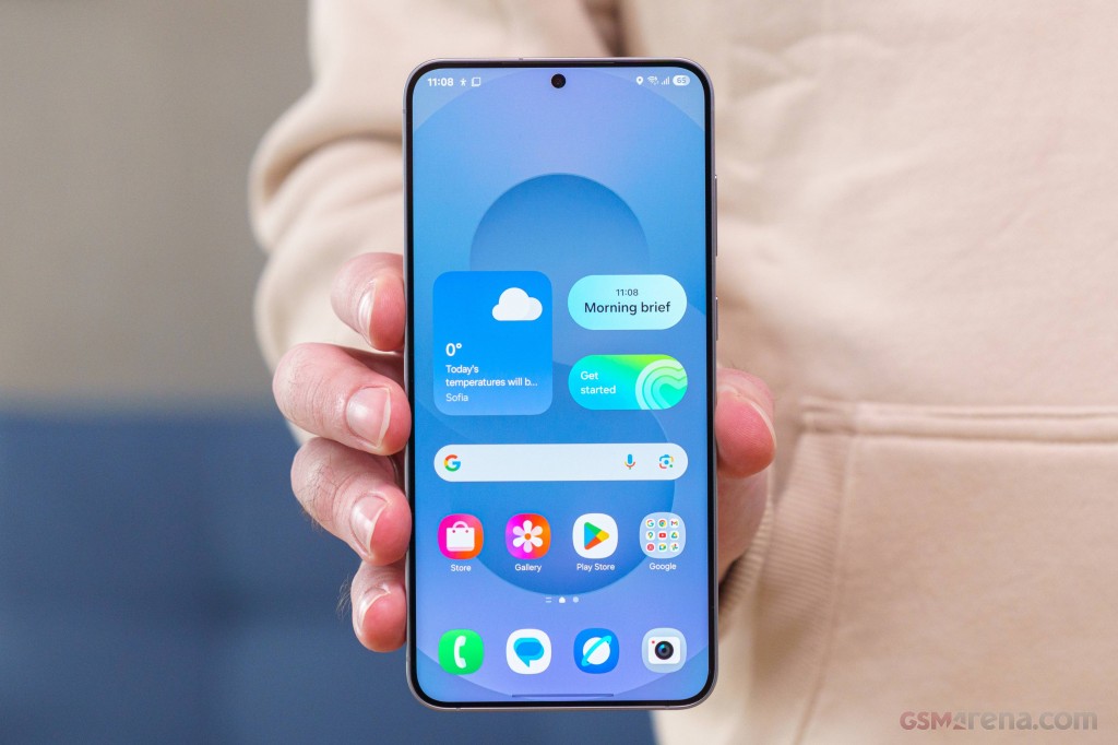 Samsung Galaxy S25+ hands-on photo 19