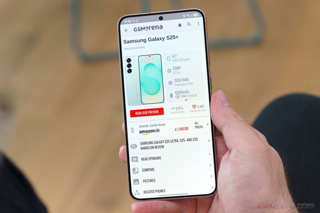 Samsung Galaxy S25+ hands-on photo 27