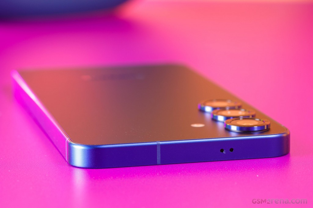 Samsung Galaxy S25 hands-on photo 14