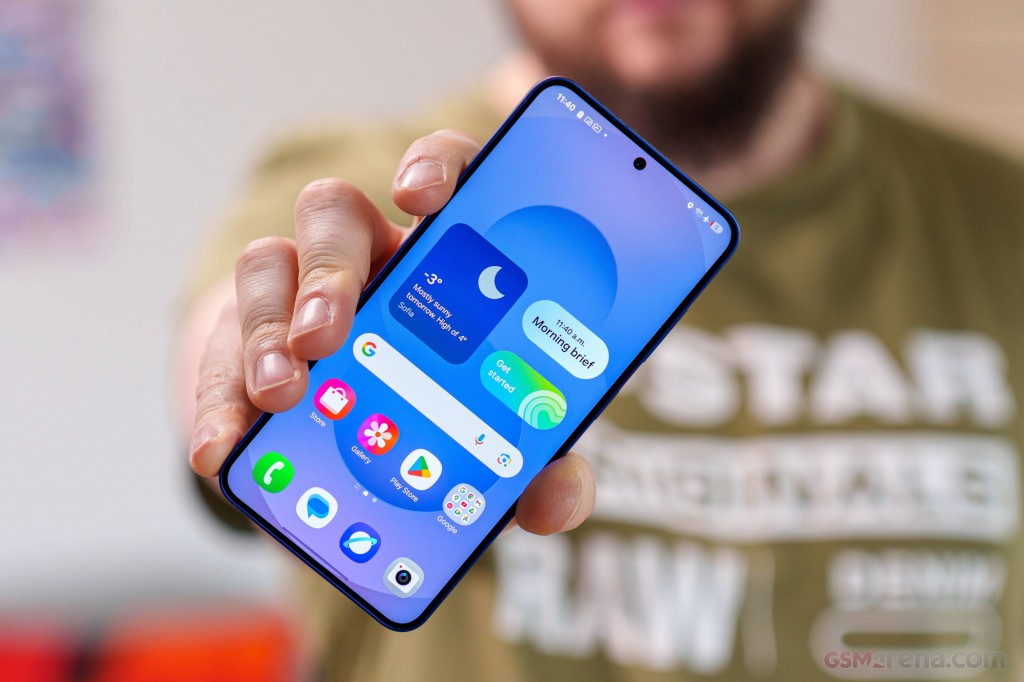 Samsung Galaxy S25 hands-on photo 23