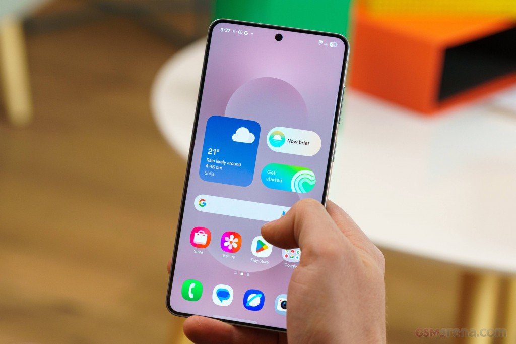 Samsung Galaxy S25 Edge hands-on photo 9