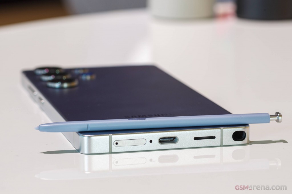 Samsung Galaxy S25 Ultra hands-on photo 19