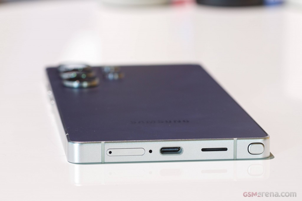 Samsung Galaxy S25 Ultra hands-on photo 20