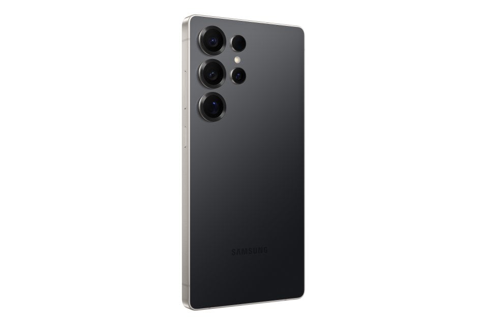 Samsung Galaxy S25 Ultra view 37