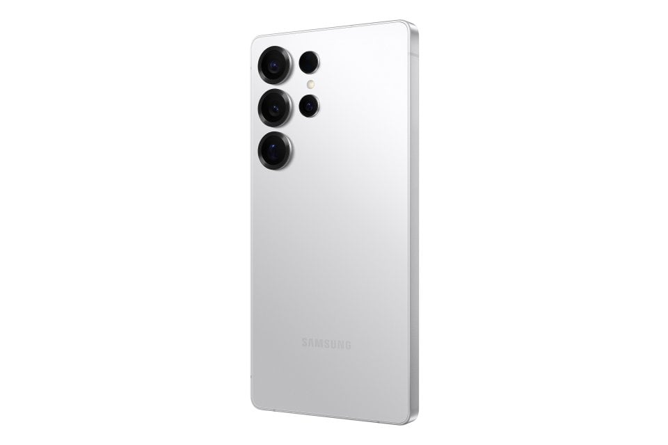 Samsung Galaxy S25 Ultra view 38