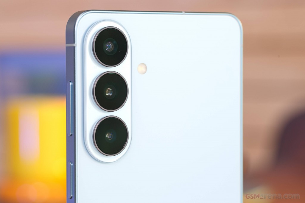 Samsung Galaxy S26+ hands-on photo 5
