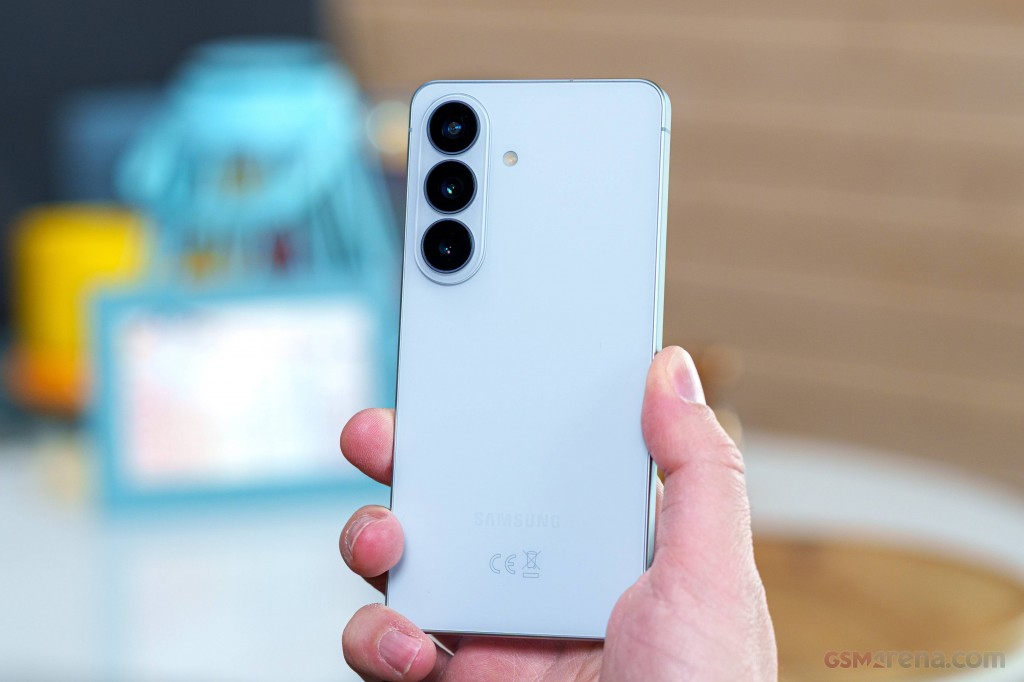 Samsung Galaxy S26+ hands-on photo 16