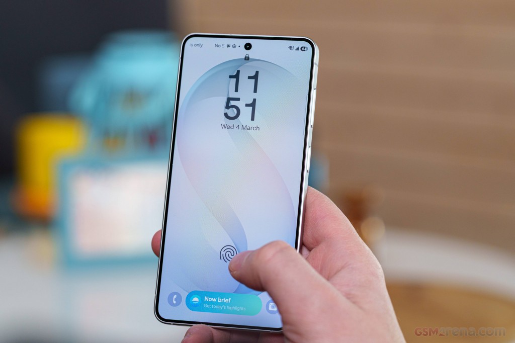 Samsung Galaxy S26 hands-on photo 16