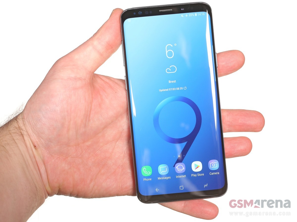 Samsung Galaxy S9+ hands-on photo 21