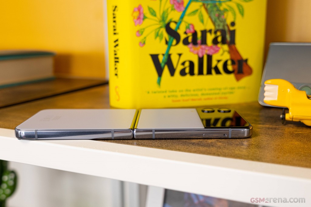 Samsung Galaxy Z Flip4 hands-on photo 15