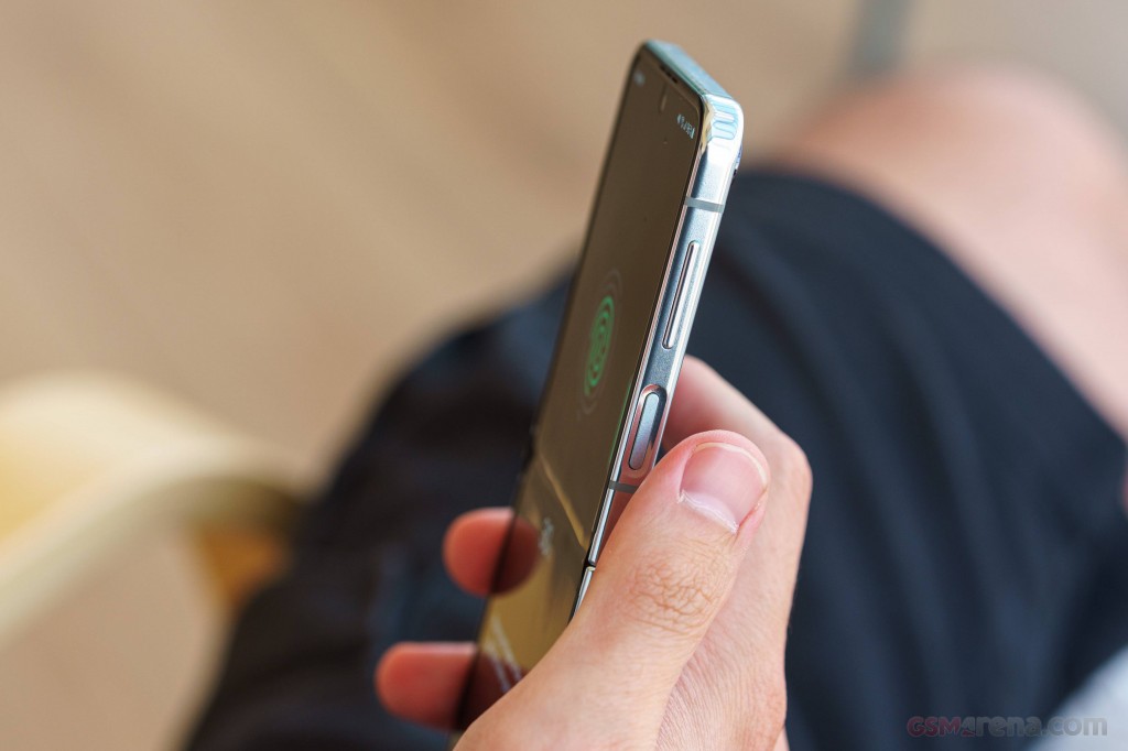 Samsung Galaxy Z Flip5 hands-on photo 16