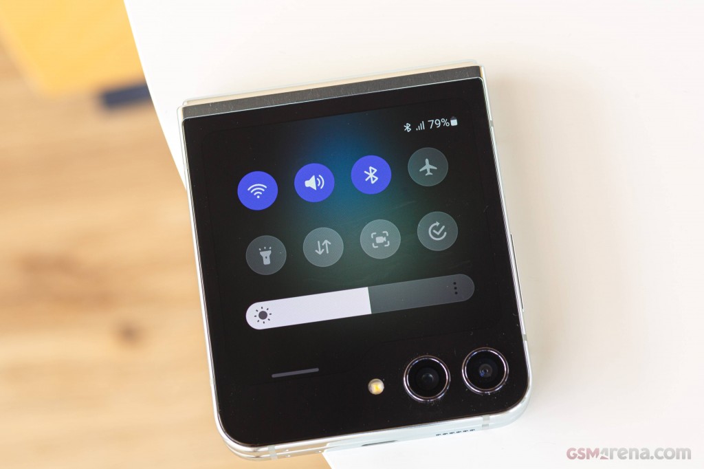 Samsung Galaxy Z Flip5 hands-on photo 25