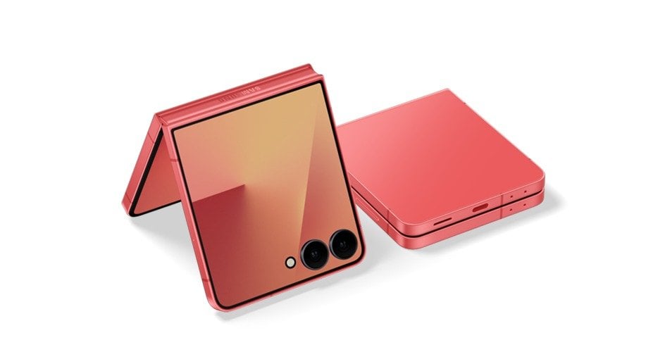 Samsung Galaxy Z Flip7 view 6