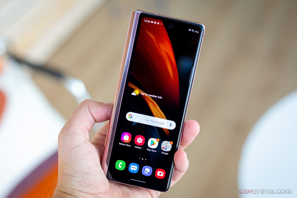 Samsung Galaxy Z Fold2 5G hands-on photo 4