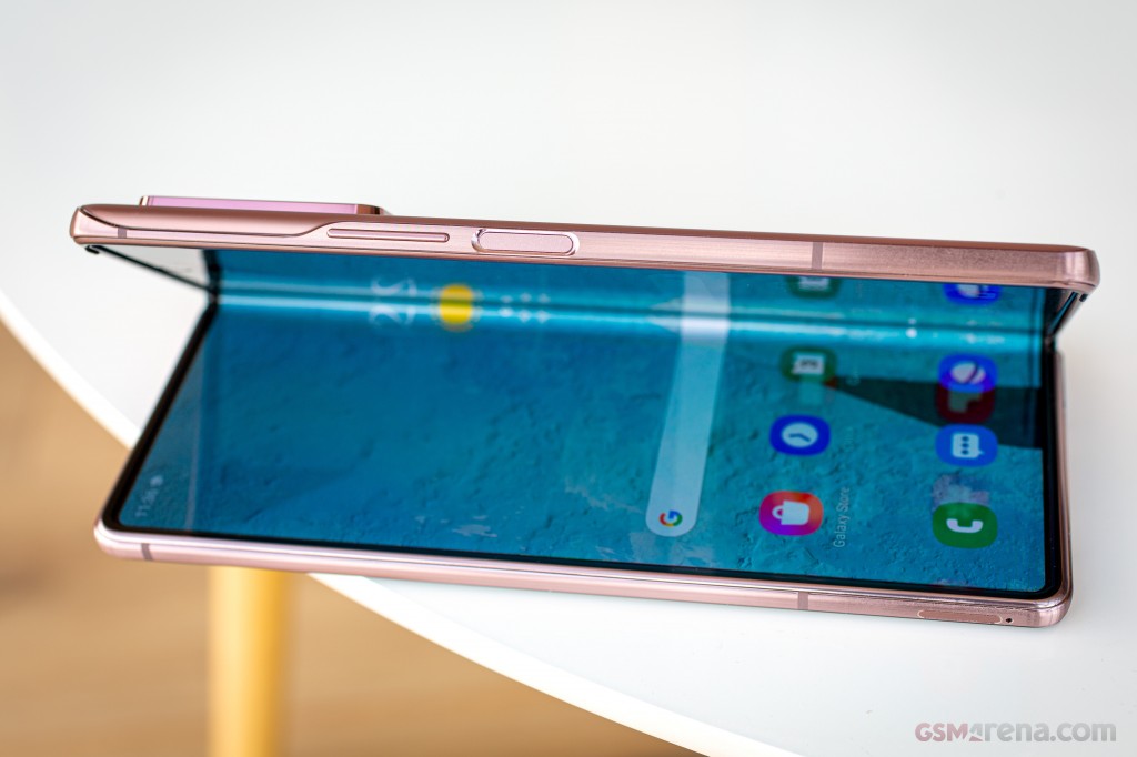 Samsung Galaxy Z Fold2 5G hands-on photo 22