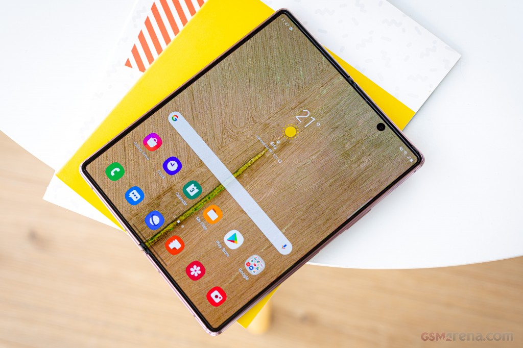 Samsung Galaxy Z Fold2 5G hands-on photo 29