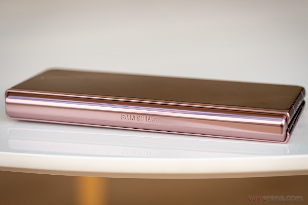 Samsung Galaxy Z Fold2 5G hands-on photo 39