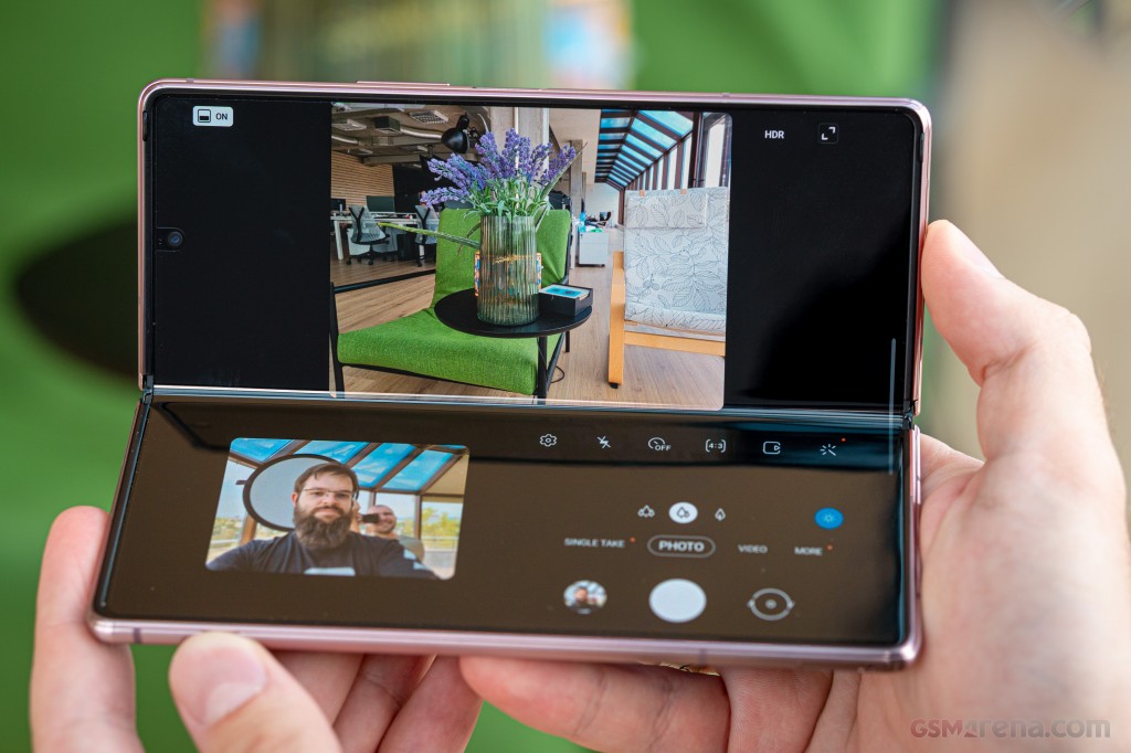 Samsung Galaxy Z Fold2 5G hands-on photo 52