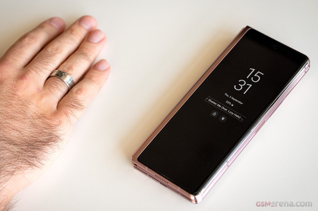 Samsung Galaxy Z Fold2 5G hands-on photo 54