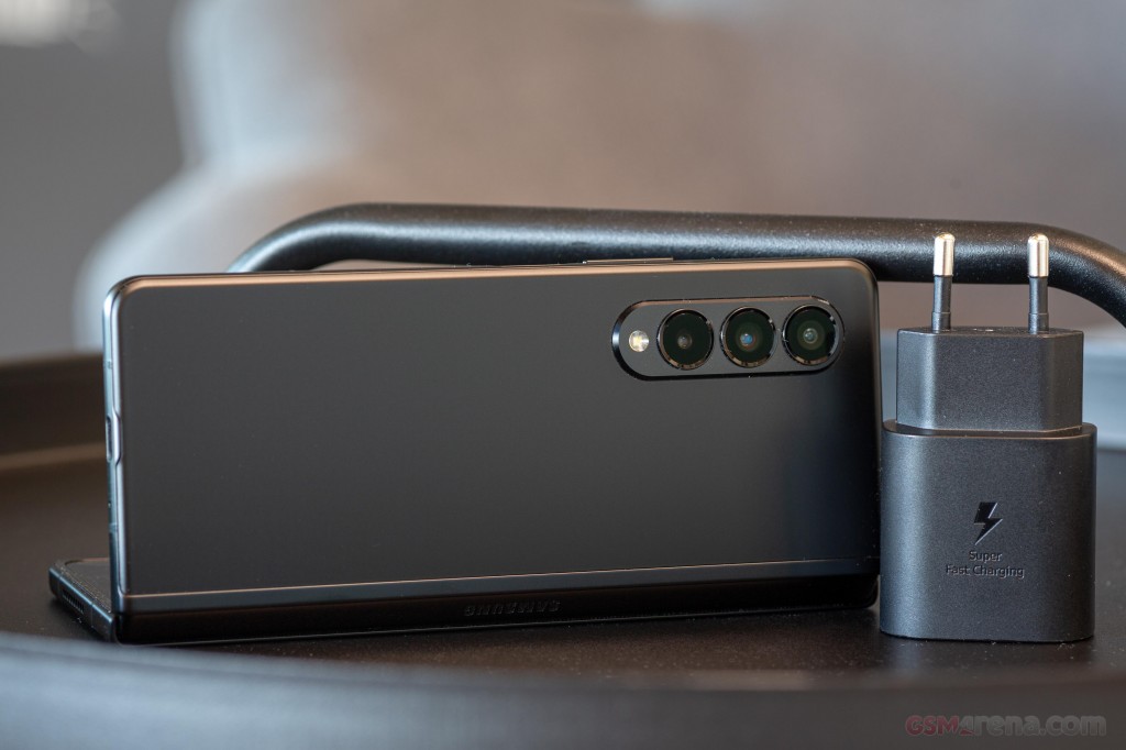 Samsung Galaxy Z Fold3 5G hands-on photo 1