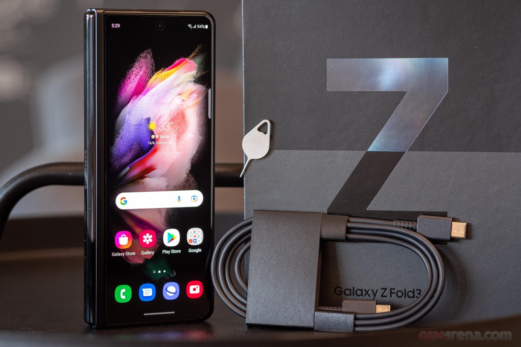 Samsung Galaxy Z Fold3 5G hands-on photo 5