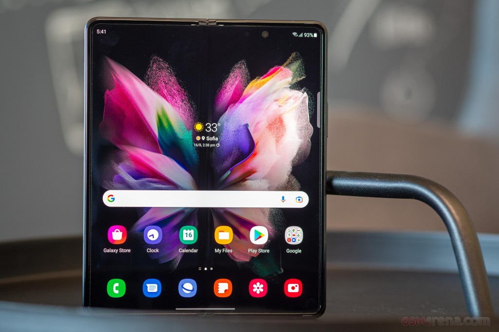 Samsung Galaxy Z Fold3 5G hands-on photo 11