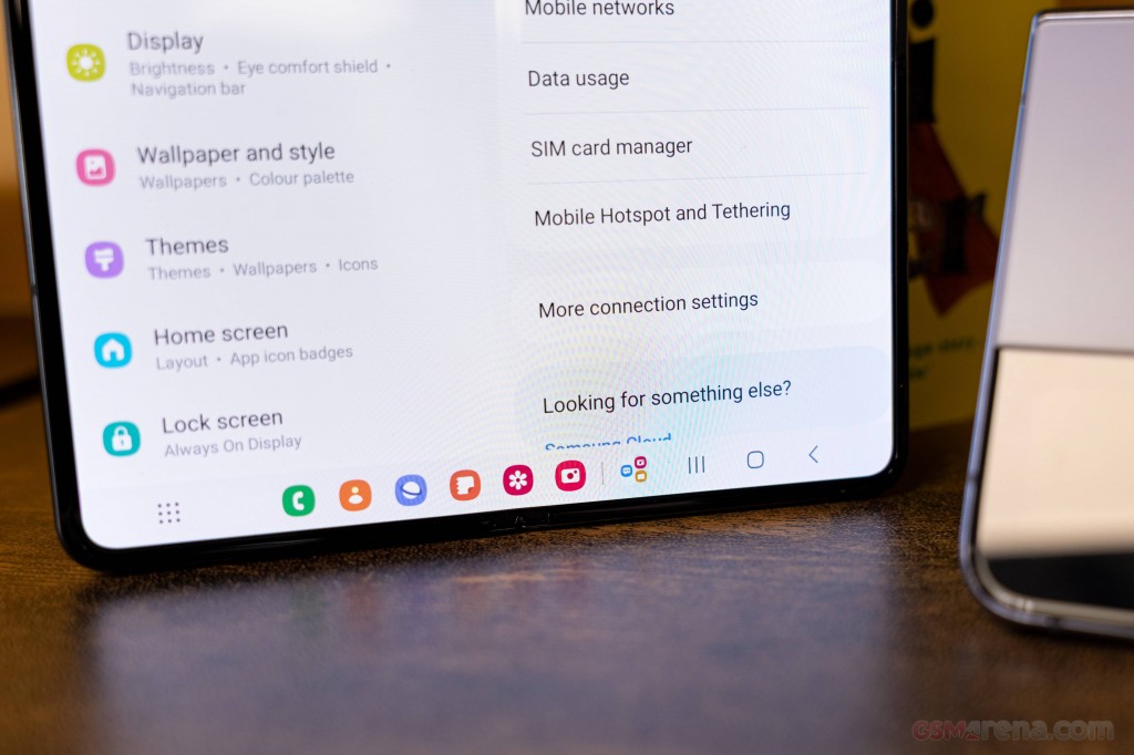 Samsung Galaxy Z Fold4 hands-on photo 19