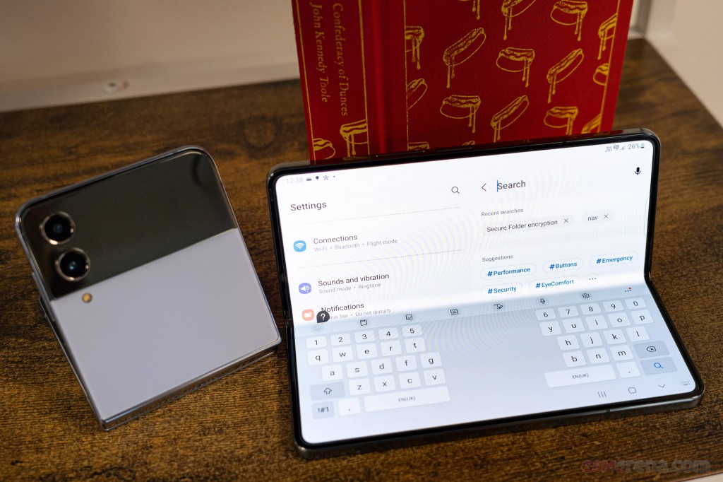 Samsung Galaxy Z Fold4 hands-on photo 22