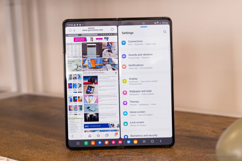 Samsung Galaxy Z Fold4 hands-on photo 27