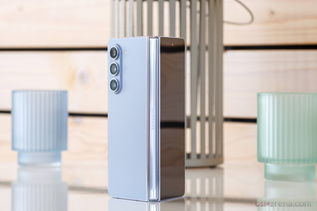 Samsung Galaxy Z Fold5 hands-on photo 23