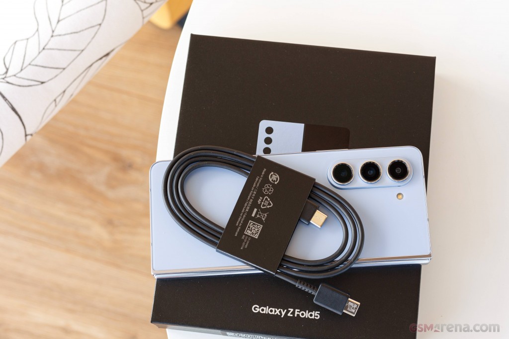 Samsung Galaxy Z Fold5 hands-on photo 26