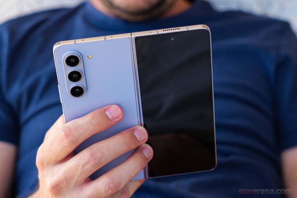 Samsung Galaxy Z Fold5 hands-on photo 34
