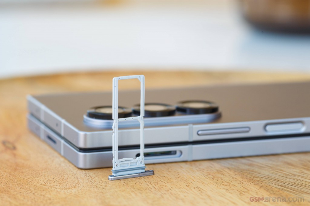 Samsung Galaxy Z Fold6 hands-on photo 15