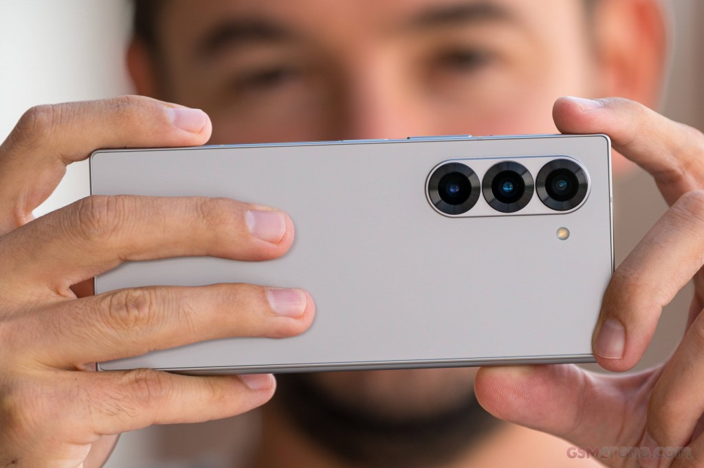 Samsung Galaxy Z Fold6 hands-on photo 24