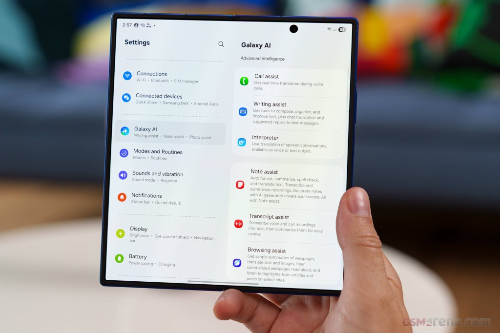 Samsung Galaxy Z Fold7 hands-on photo 21