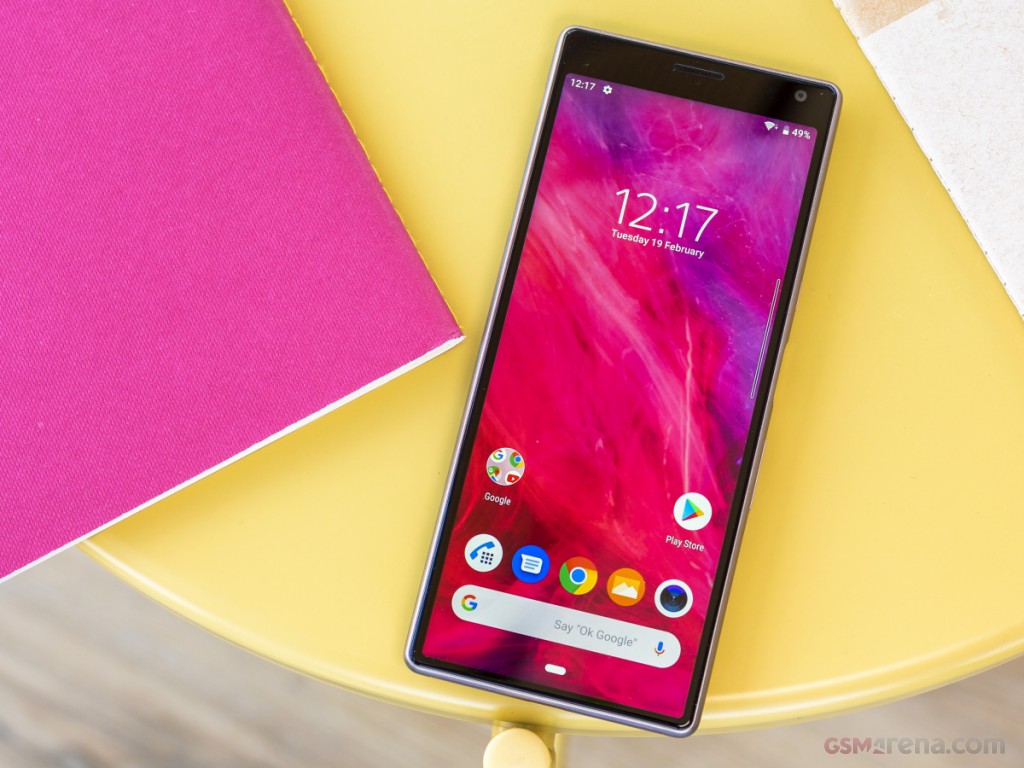 Sony Xperia 10 hands-on photo 1