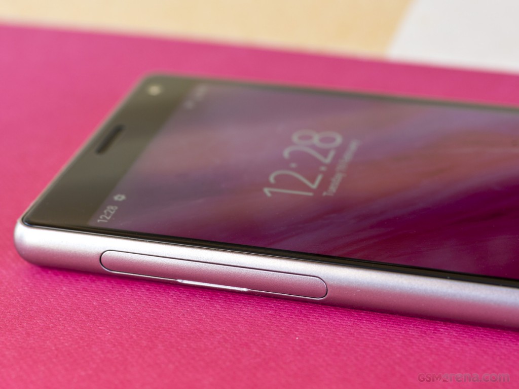 Sony Xperia 10 hands-on photo 10