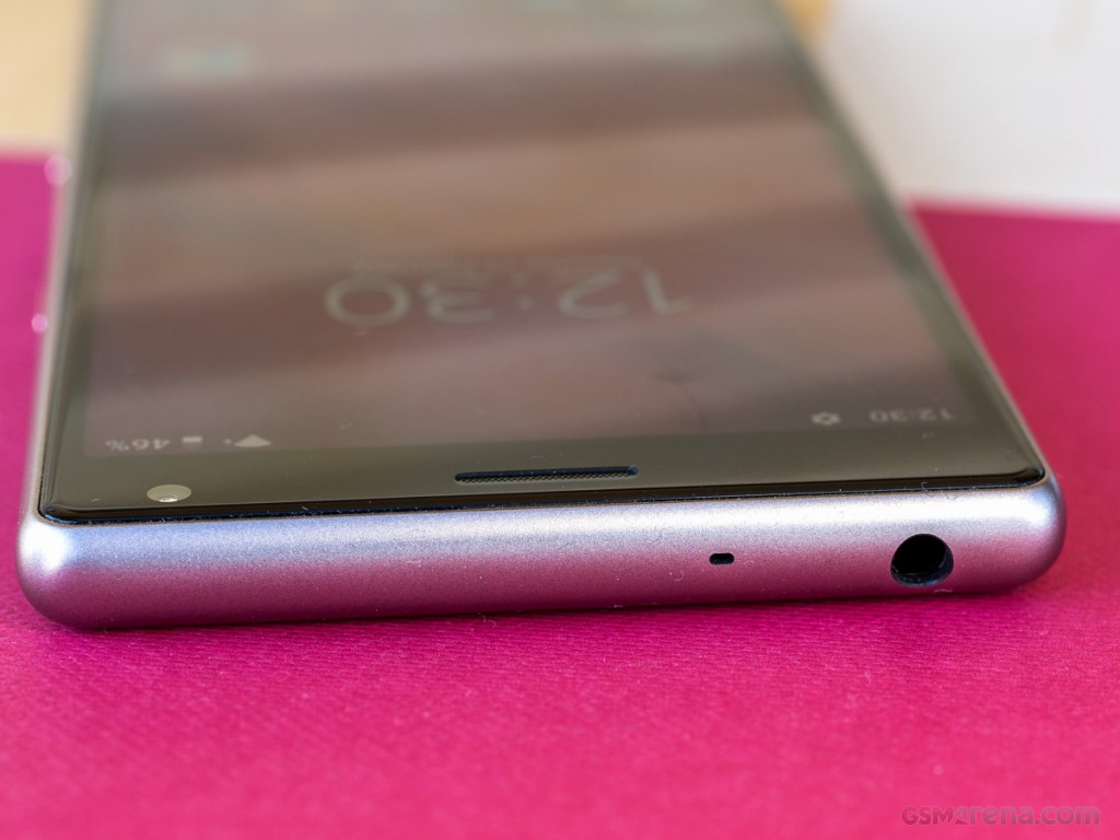 Sony Xperia 10 hands-on photo 13